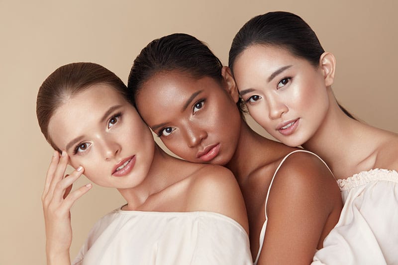 Beauty.,Group,Of,Diversity,Models,Portrait.,Multi-ethnic,Women,With,Different
